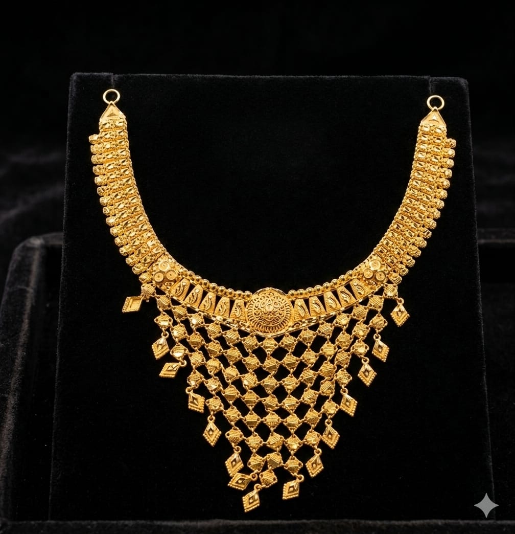 Short Necklace